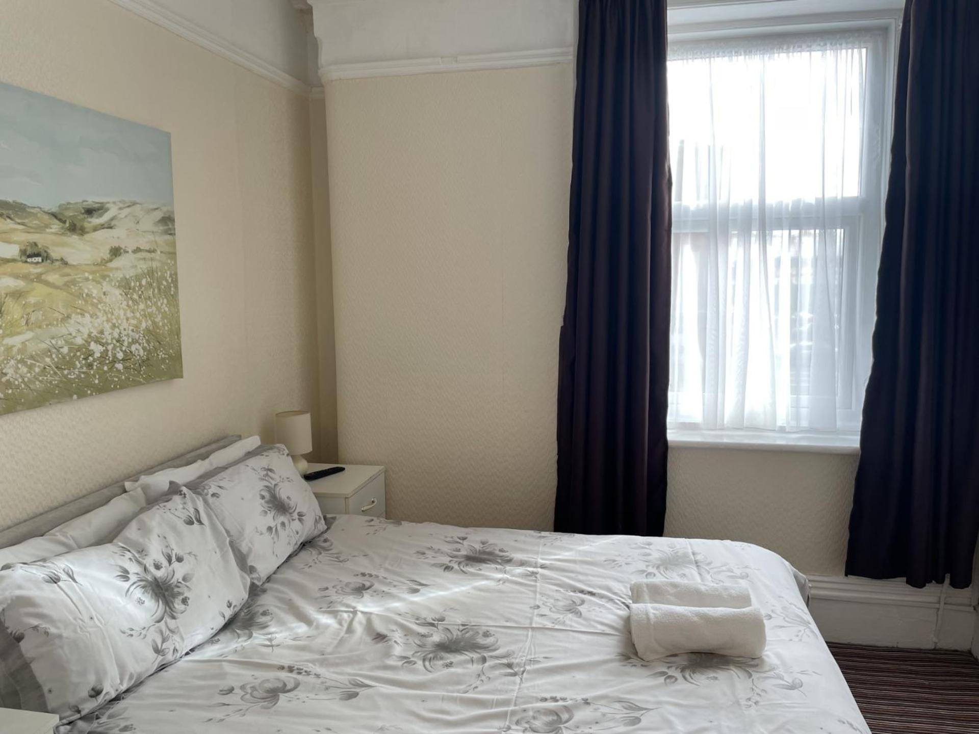 San Diego Guest House - Near Pleasure Beach Blackpool Esterno foto